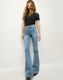 Veronica Beard Jeans*Beverly Skinny-Flare Jean in Light Blue Wash WandererDust