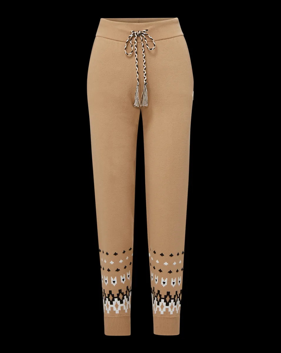 Veronica Beard Pants|The Gift Guide*Fairbanks JoJo Knit Jogger in Khaki